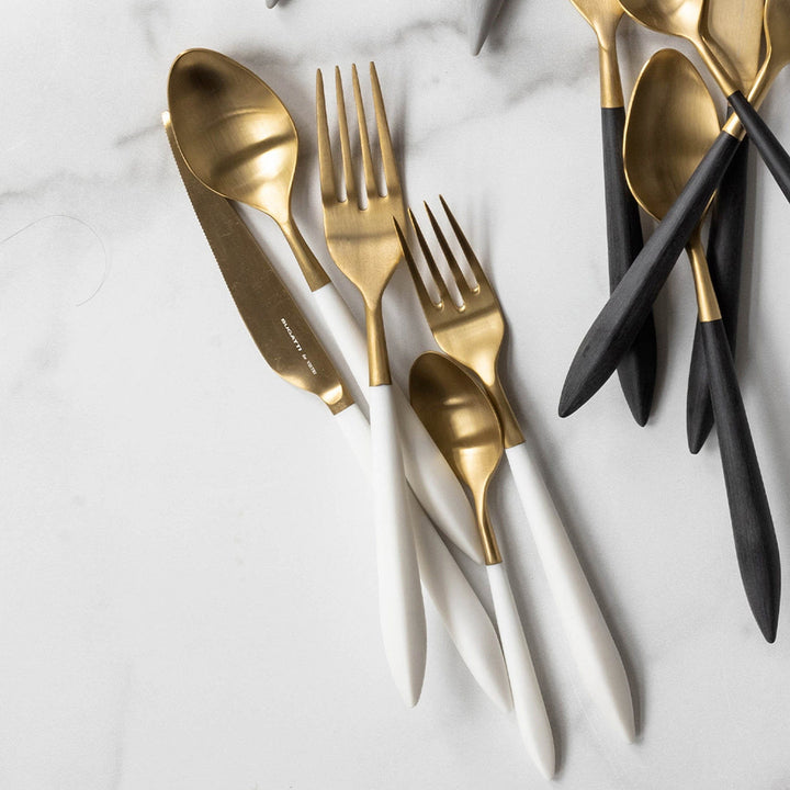 Ares Oro Five-Piece Place Setting