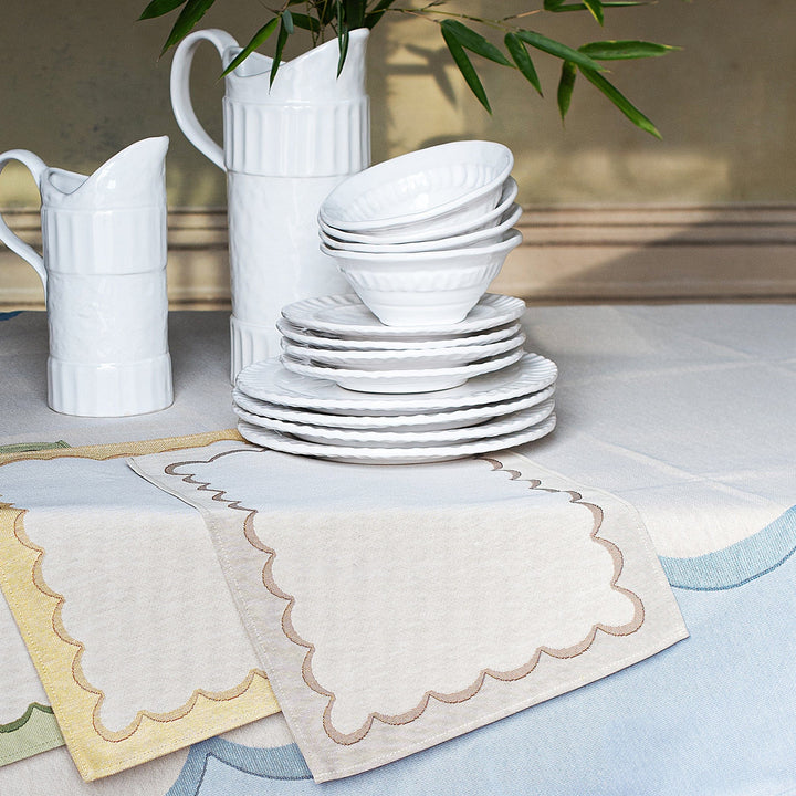 Tavola Natural Scalloped Placemats - Set of 4